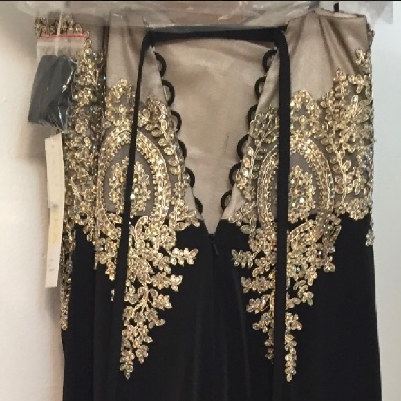 Fashion Eureka 6009 Black sequin sweetheart Gown - Picture 7 of 7